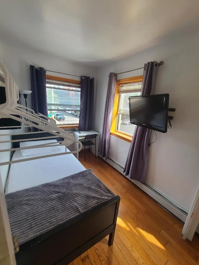 Quarto em Acomodações Particulares Single Bed Space For Traveler Nova Iorque