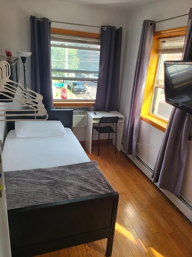 Quarto em Acomodações Particulares Single Bed Space For Traveler Nova Iorque Estados Unidos da América